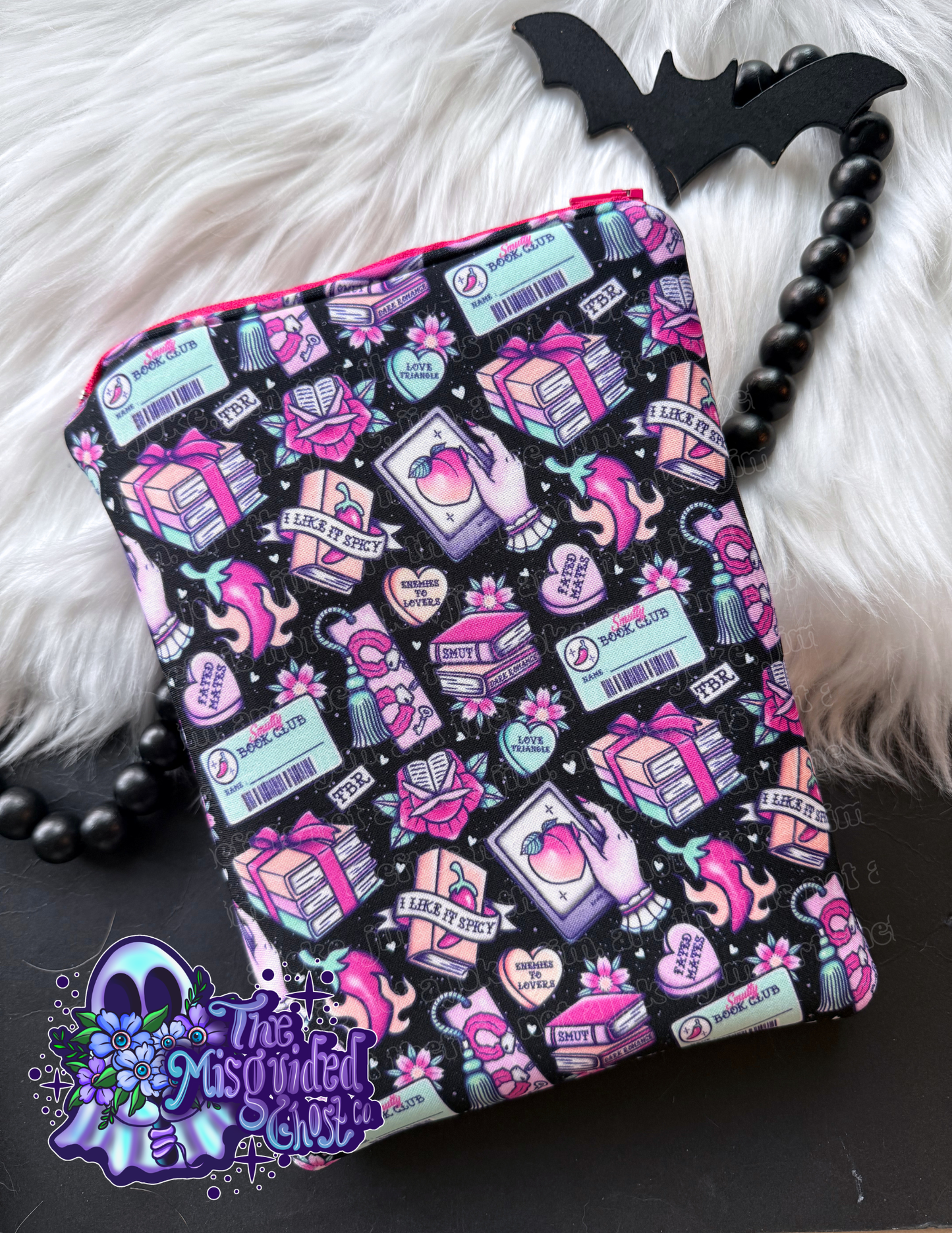 Smutty book club e-reader sleeve